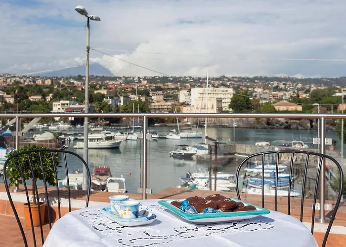 公寓 La Casa Di Nonna Maria 卡塔尼亚