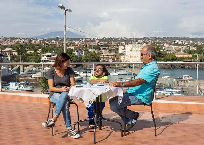 公寓 La Casa Di Nonna Maria 卡塔尼亚